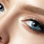 アイプチつけたら洗顔料で全然落ちなくて・・・いい方法ある？